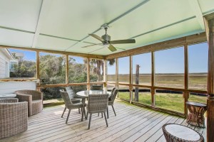 Folly Beach Screened Porch